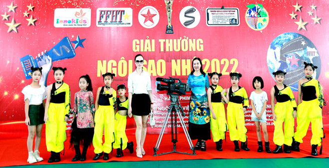 Khởi động 2 Cuộc thi “Người mẫu nhí Việt Nam-Model Kid Vietnam” và Giải thưởng “Ngôi sao nhí” năm 2022 do Hãng Phim Hoàng Thảo tổ chức.