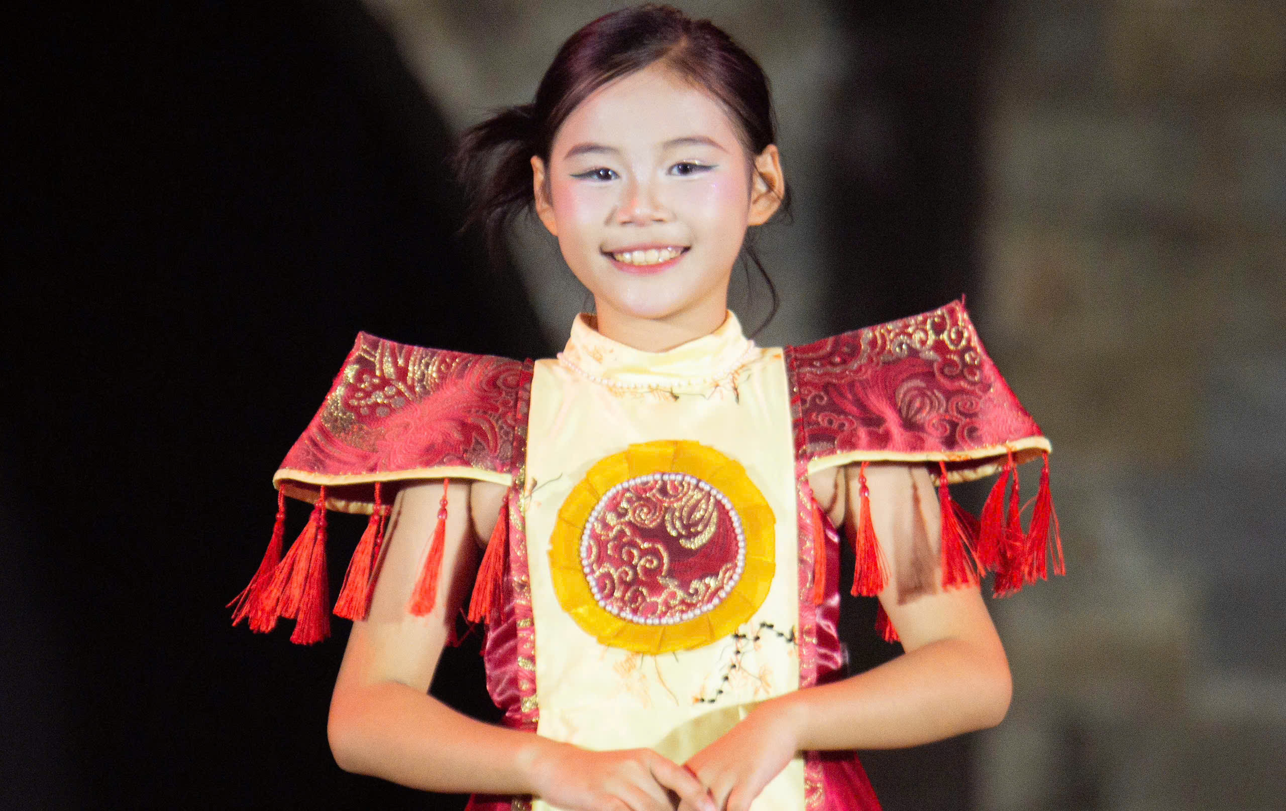 Mẫu nhí Phương Loan tỏa sáng tại chương trình nghệ thuật “Sắc Màu Di Sản – Kết Nối Tinh Hoa Toàn Cầu”